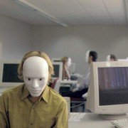 Fałszywe zgłoszenie - galeria zdjęć - filmweb