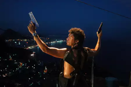 W ramionach Boga - galeria zdjęć - filmweb