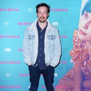 Babyteeth - galeria zdjęć - filmweb