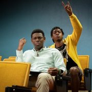 Emergency - galeria zdjęć - filmweb