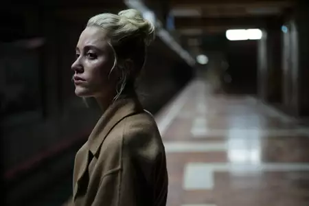 Watcher - galeria zdjęć - filmweb
