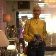 Życie ponad stan - galeria zdjęć - filmweb