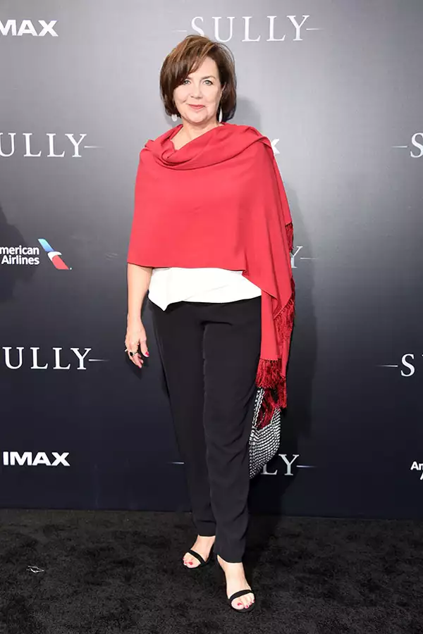Sully - galeria zdjęć - filmweb