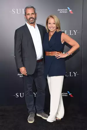 Sully - galeria zdjęć - filmweb
