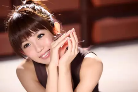 Xiao Zi Nu Hai Xiang Qian Chong - galeria zdjęć - filmweb