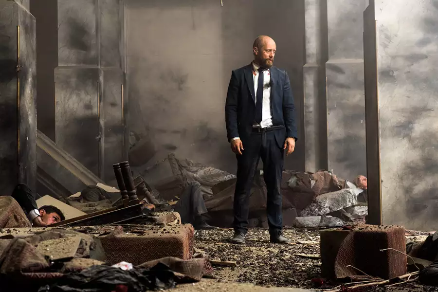 Nobel - galeria zdjęć - filmweb