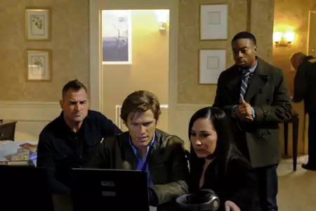 MacGyver - galeria zdjęć - filmweb