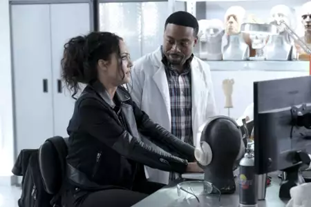 MacGyver - galeria zdjęć - filmweb