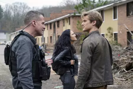 MacGyver - galeria zdjęć - filmweb