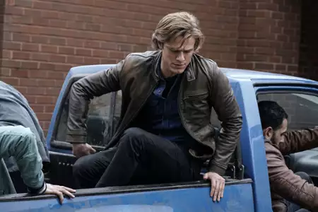 MacGyver - galeria zdjęć - filmweb