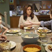 American Housewife - galeria zdjęć - filmweb