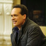 Diedrich Bader w Nie ma lekko