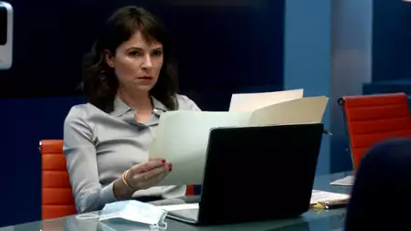 Bull - galeria zdjęć - filmweb
