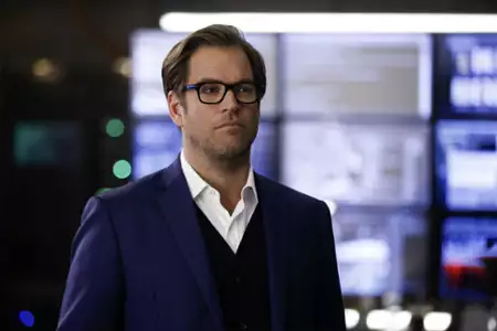 Bull - galeria zdjęć - filmweb