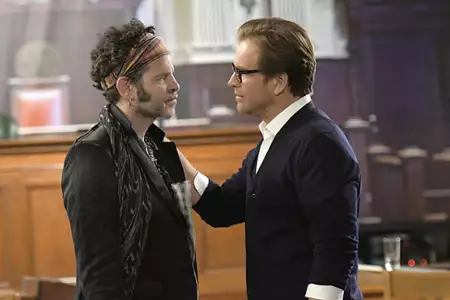 Bull - galeria zdjęć - filmweb