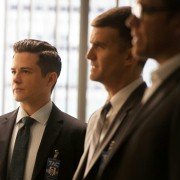 Bull - galeria zdjęć - filmweb