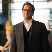 Bull - galeria zdjęć - filmweb