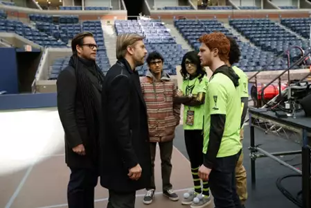 Bull - galeria zdjęć - filmweb