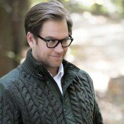 Bull - galeria zdjęć - filmweb