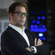 Bull - galeria zdjęć - filmweb