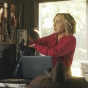 Bull - galeria zdjęć - filmweb