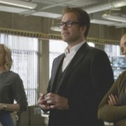 Bull - galeria zdjęć - filmweb