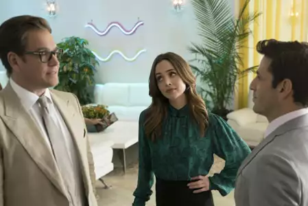 Bull - galeria zdjęć - filmweb