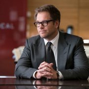 Bull - galeria zdjęć - filmweb