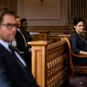 Bull - galeria zdjęć - filmweb