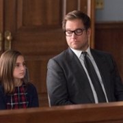 Bull - galeria zdjęć - filmweb