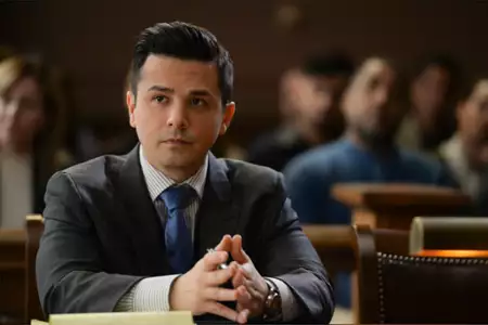 Bull - galeria zdjęć - filmweb