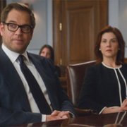 Bull - galeria zdjęć - filmweb