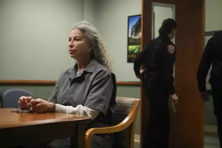 Bull - galeria zdjęć - filmweb