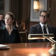 Bull - galeria zdjęć - filmweb