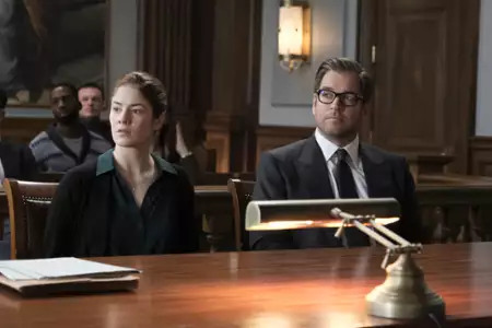 Bull - galeria zdjęć - filmweb