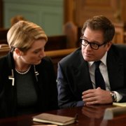Bull - galeria zdjęć - filmweb