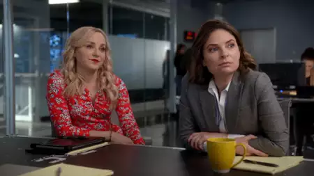 Bull - galeria zdjęć - filmweb