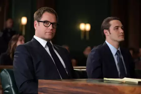 Bull - galeria zdjęć - filmweb