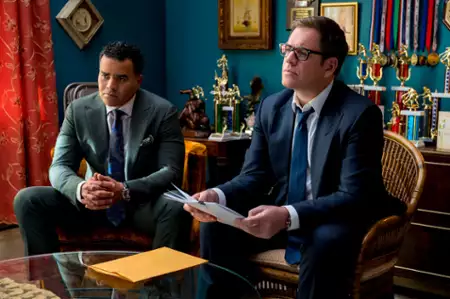 Bull - galeria zdjęć - filmweb