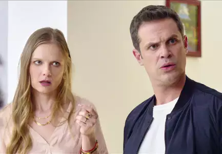 Sąsiedzka wojna - galeria zdjęć - filmweb