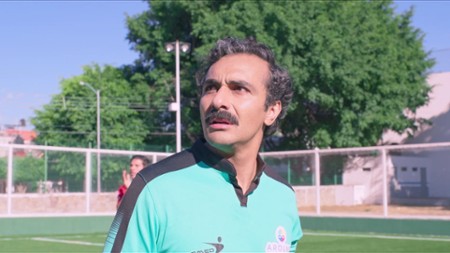 Sezon 1 Odcinek 4 El clásico de cachirules