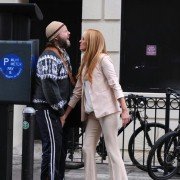 Deadbeat - galeria zdjęć - filmweb
