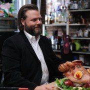 Deadbeat - galeria zdjęć - filmweb