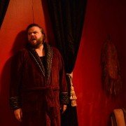 Deadbeat - galeria zdjęć - filmweb