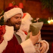 Deadbeat - galeria zdjęć - filmweb