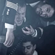 L'Assaut - galeria zdjęć - filmweb