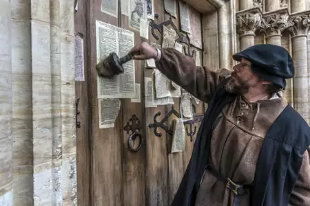 Reformacja - galeria zdjęć - filmweb