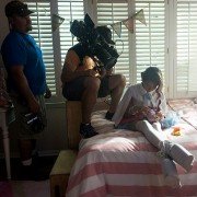 XOXO - galeria zdjęć - filmweb
