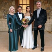 The Out-Laws - galeria zdjęć - filmweb