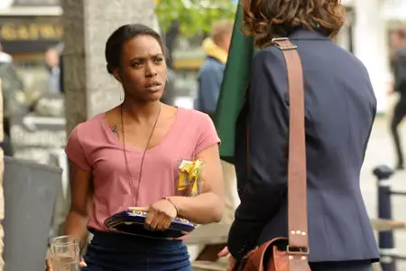 Doktor Foster - galeria zdjęć - filmweb